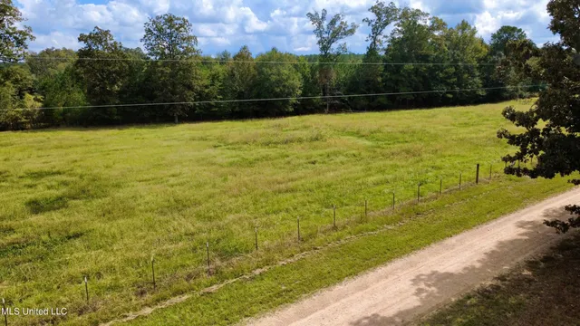 $32,500 | Lot 5 Hilton Lane, Smithdale, MS 39664