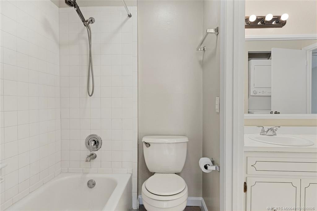 800 Northwest Fork Road, Unit 613 Stuart, FL 34994 - Photo 17 of 31 Gallery Image 17