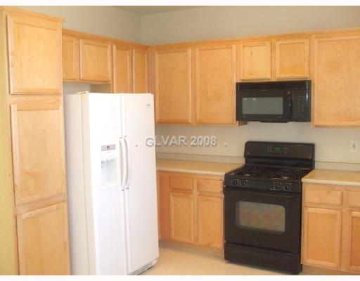 9682 Hawk Cliff Avenue Las Vegas, NV 89148 - Photo 2 of 12 Kitchen.