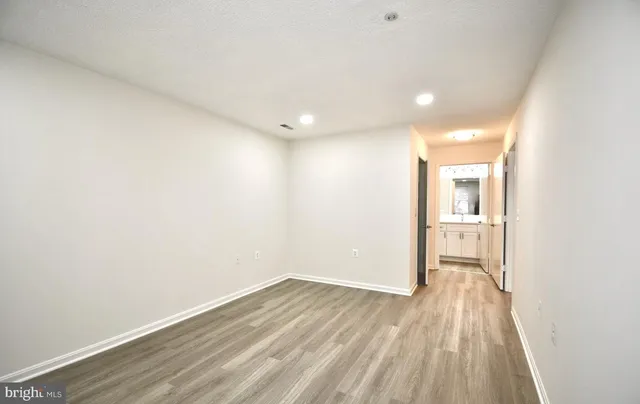 $1,999 | 12901 Churchill Ridge Circle, Unit 1, Germantown, MD 20874