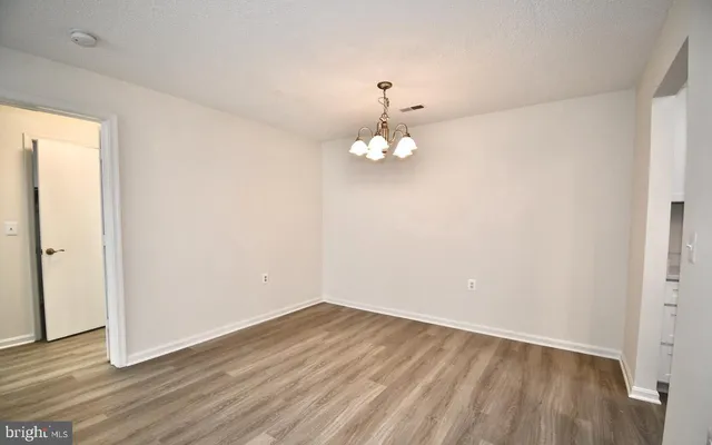 $1,999 | 12901 Churchill Ridge Circle, Unit 1, Germantown, MD 20874