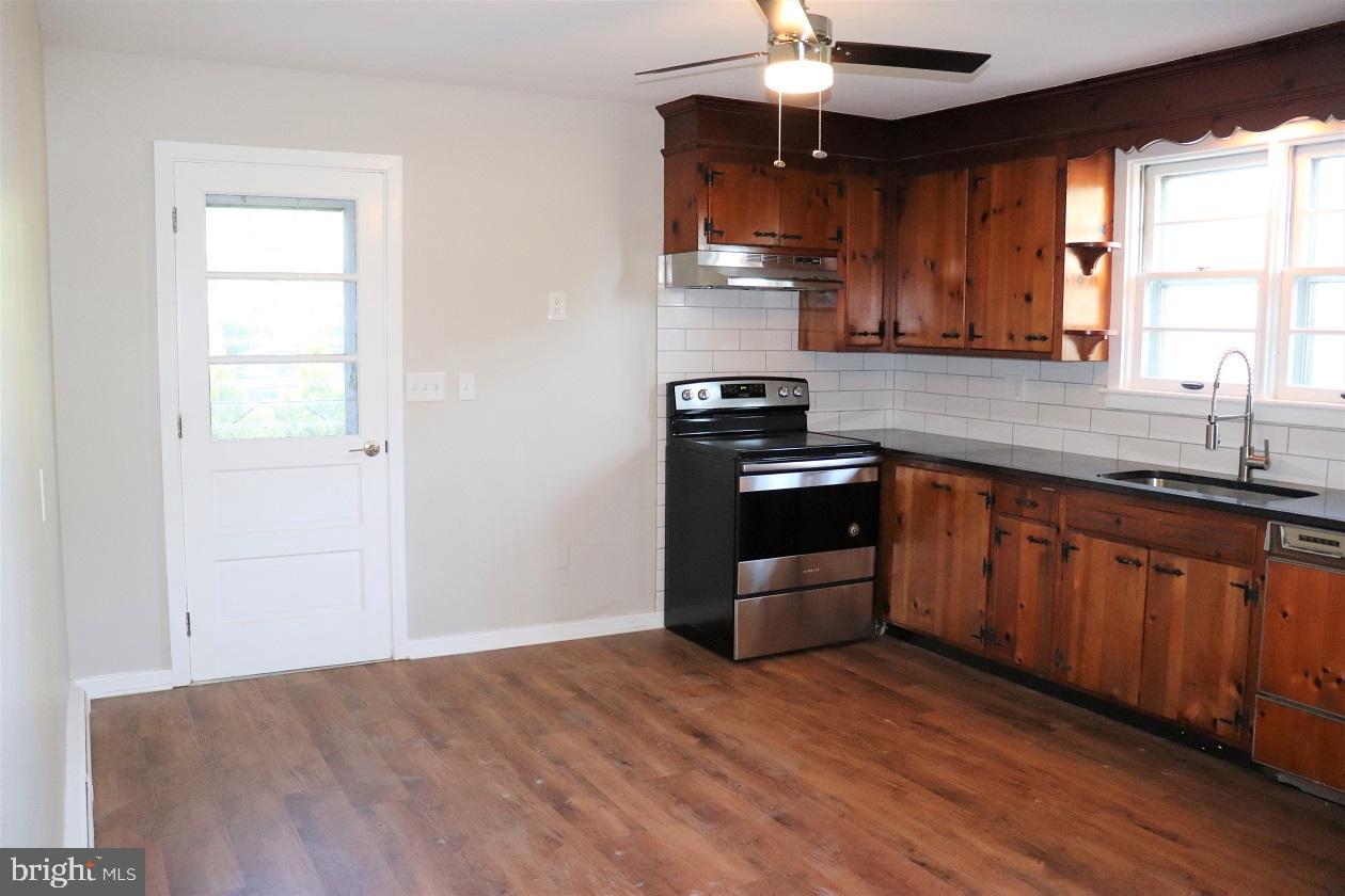 4140 Grandview Road Hanover, PA 17331 - Photo 11 of 28 Gallery Image 11