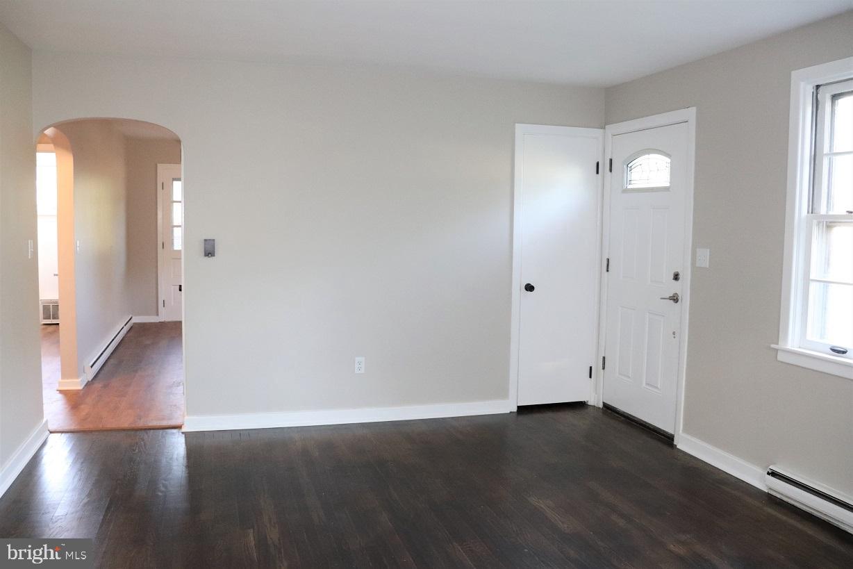4140 Grandview Road Hanover, PA 17331 - Photo 5 of 28 Gallery Image 5