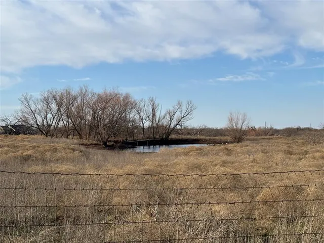 $2,400 | 3757 Gibbons Road, Sherman, TX 75092