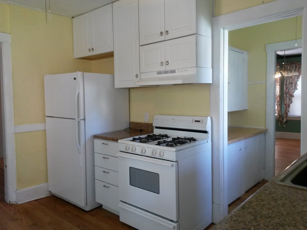 32 Ashmont Street Springfield, MA 01108 - Photo 13 of 30 Gallery Image 13