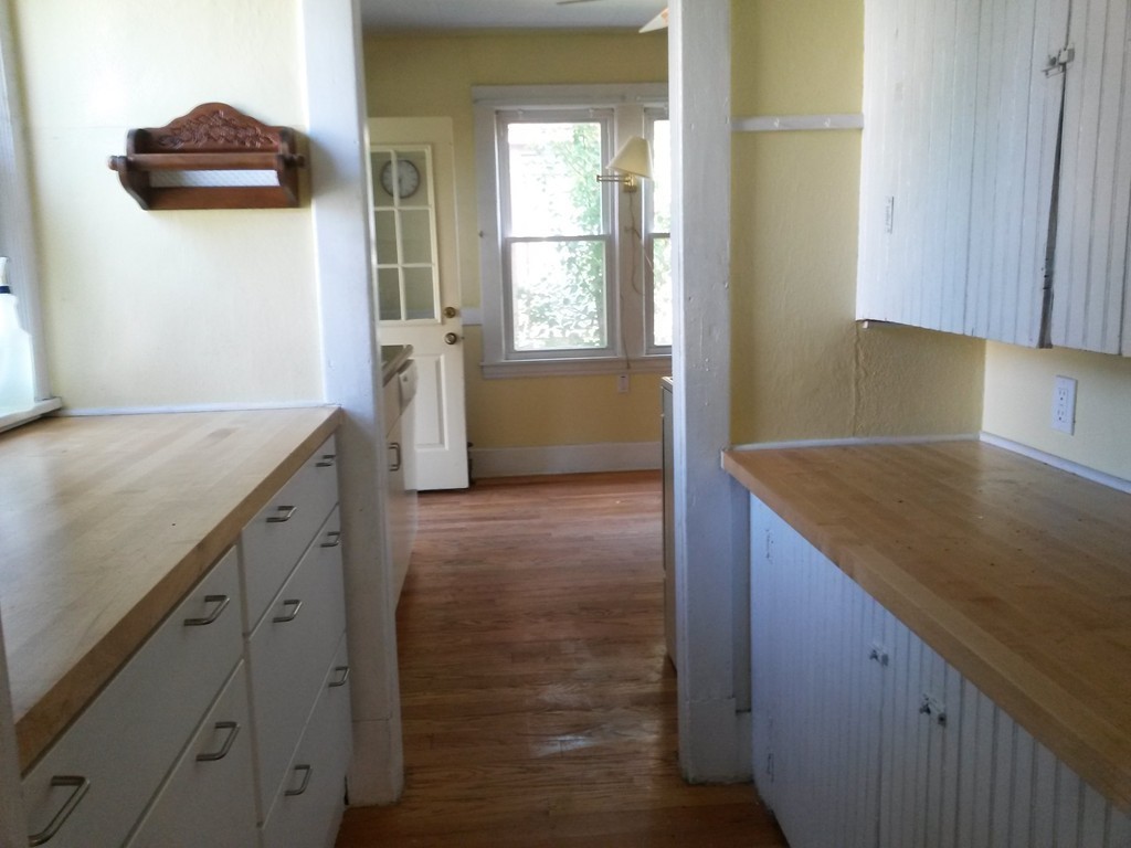 32 Ashmont Street Springfield, MA 01108 - Photo 14 of 30 Gallery Image 14