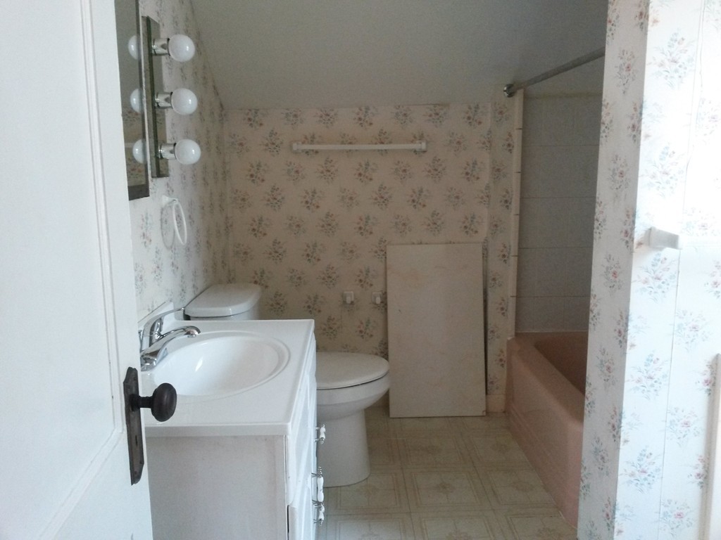 32 Ashmont Street Springfield, MA 01108 - Photo 21 of 30 Gallery Image 21