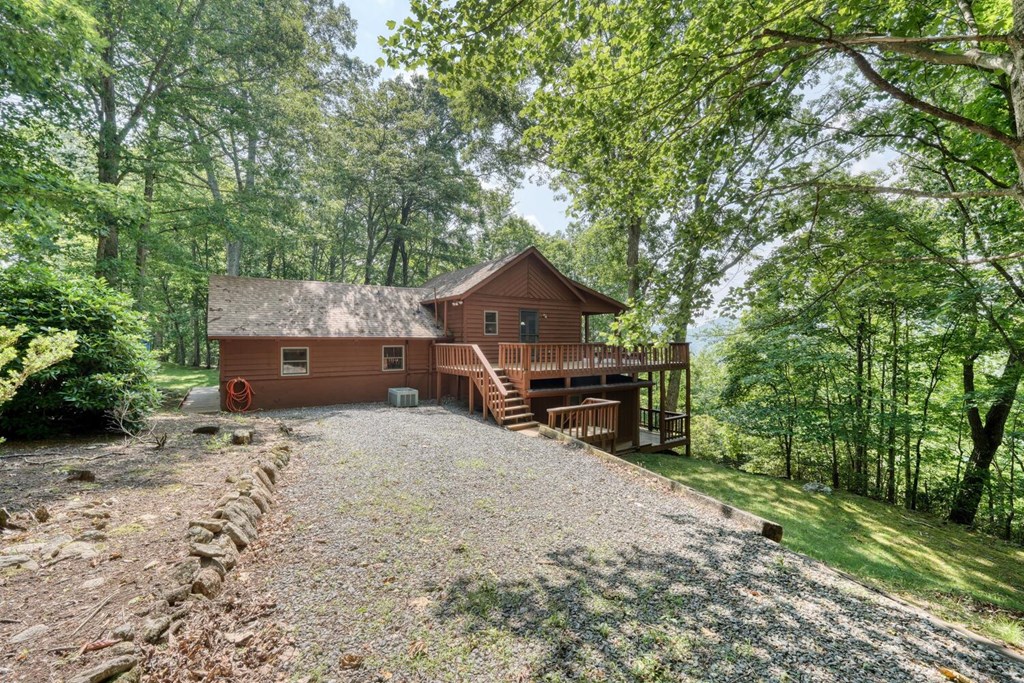 1795 Ivy Mountain Road Hiawassee, GA 30546 - Photo 10 of 53