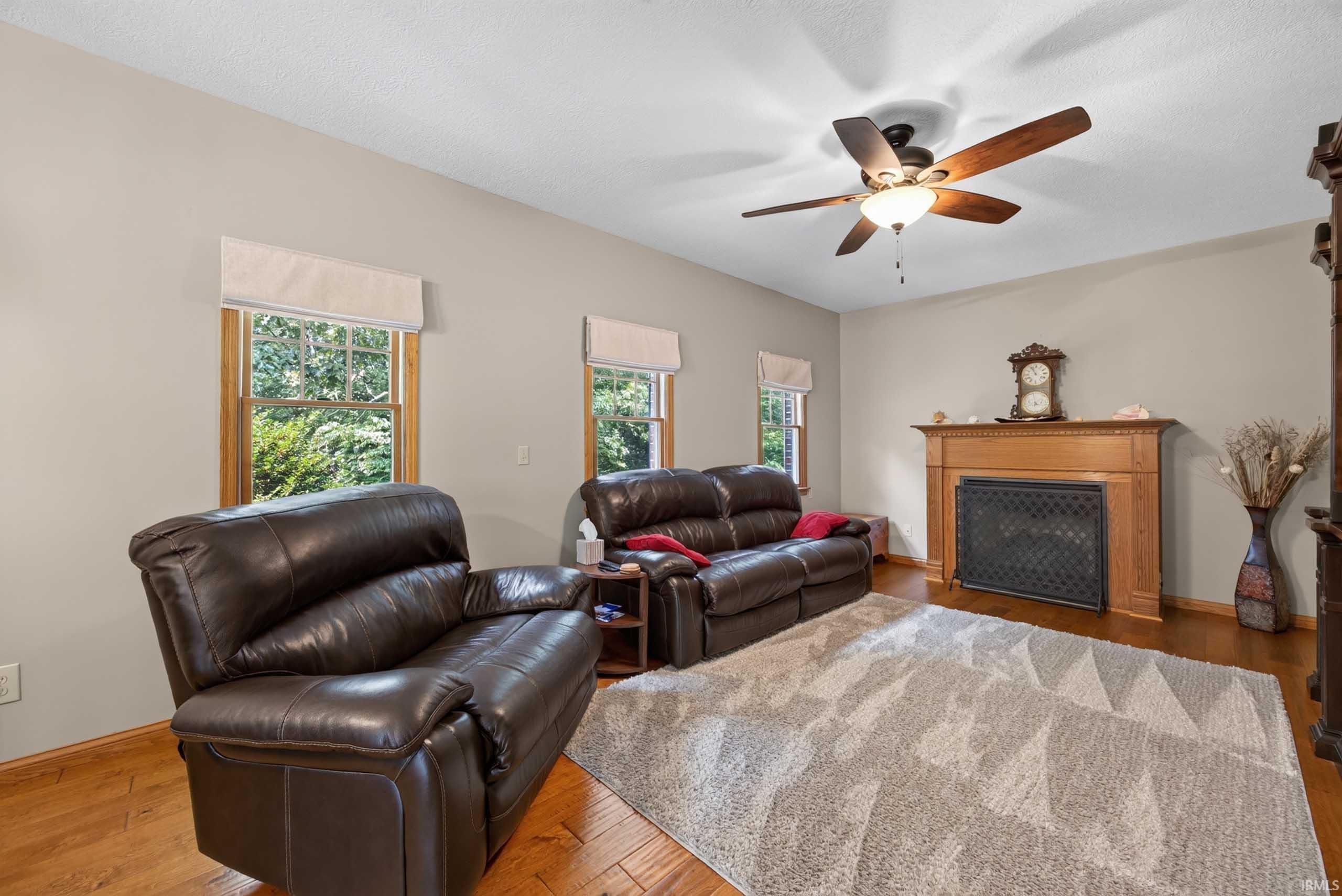 311 Pinewood Road Bedford, IN 47421 - Photo 10 of 50 Gallery Image 10