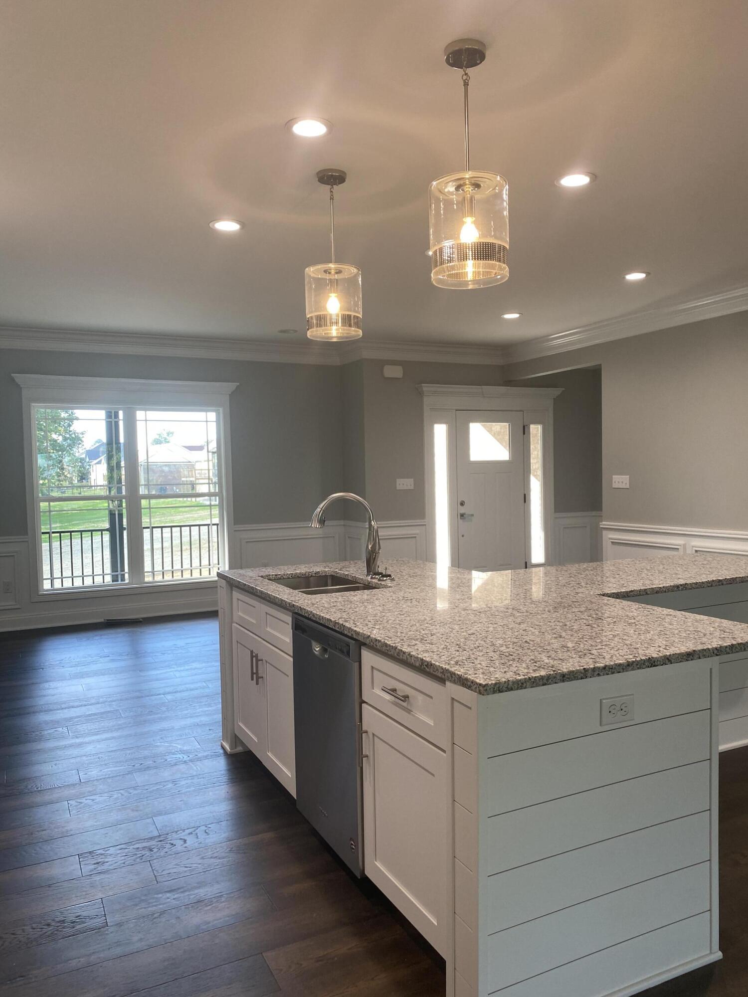 182 Lake Ridge Road Somerset, KY 42503 - Photo 7 of 38 48C6C245-959E-4F17-AC1F-424F5758EF92