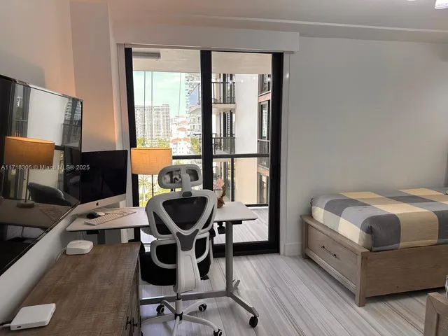 $5,500 | 19667 Turnberry Way, Unit 14F, Aventura, FL 33180