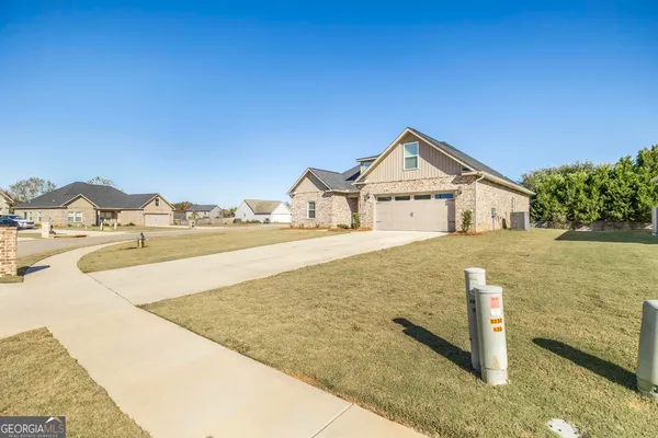 $310,000 | 260 Caleb Way, Byron, GA 31008