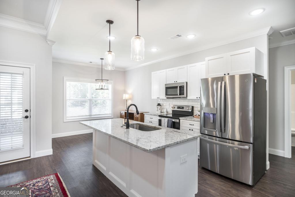 260 Caleb Way Byron, GA 31008 - Photo 9 of 35