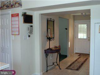 21 Hartford Road Sewell, NJ 08080 - Photo 3 of 6 Gallery Image 3