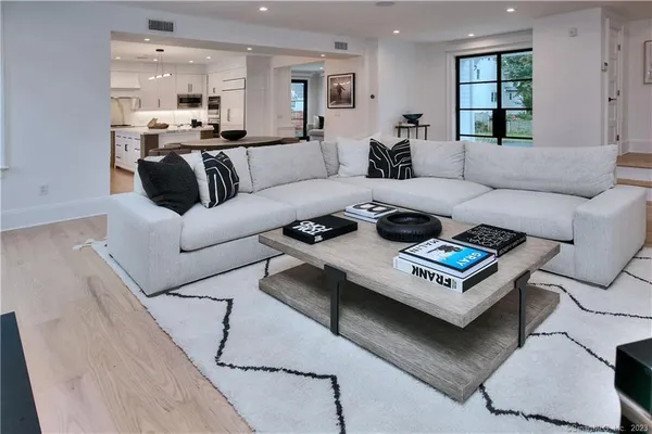 $15,000 | 18 Danbury Avenue, Westport, CT 06880