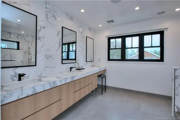 $15,000 | 18 Danbury Avenue, Westport, CT 06880