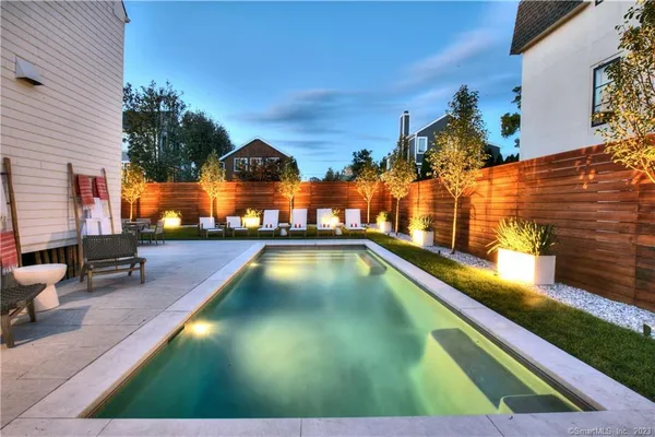 $15,000 | 18 Danbury Avenue, Westport, CT 06880