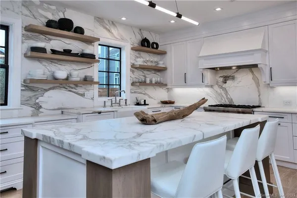 $15,000 | 18 Danbury Avenue, Westport, CT 06880