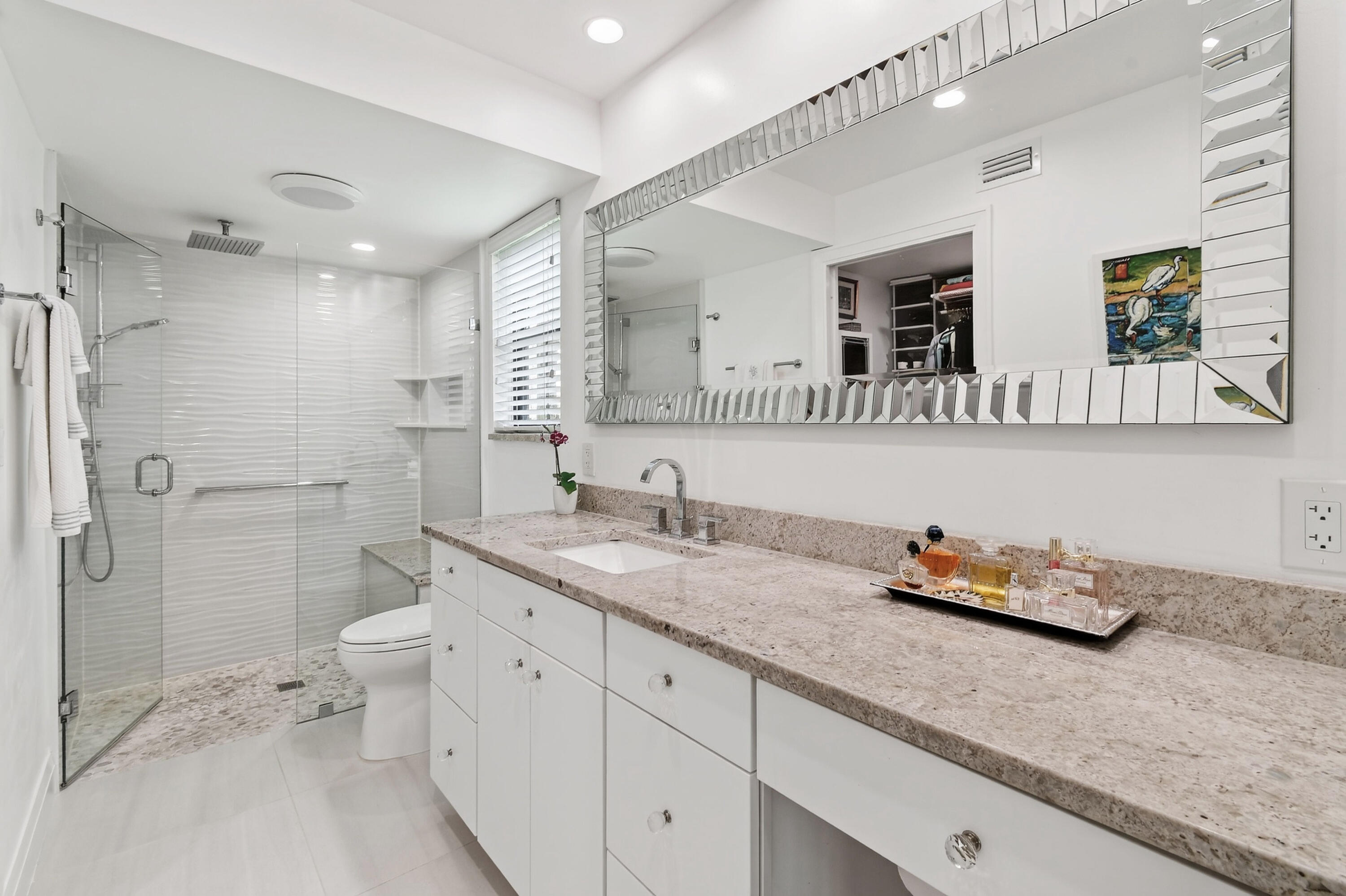 1091 Keystone Drive Jupiter, FL 33458 - Photo 20 of 57 Primary Bathroom