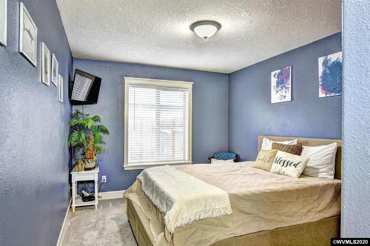 122 10th Street Jefferson, OR 97352 - Photo 27 of 32