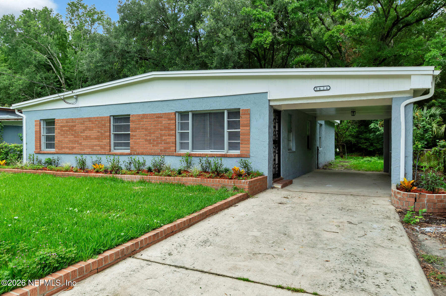 5626 Verbena Road Jacksonville, FL 32209 - Photo 1 of 18 DSC_0921