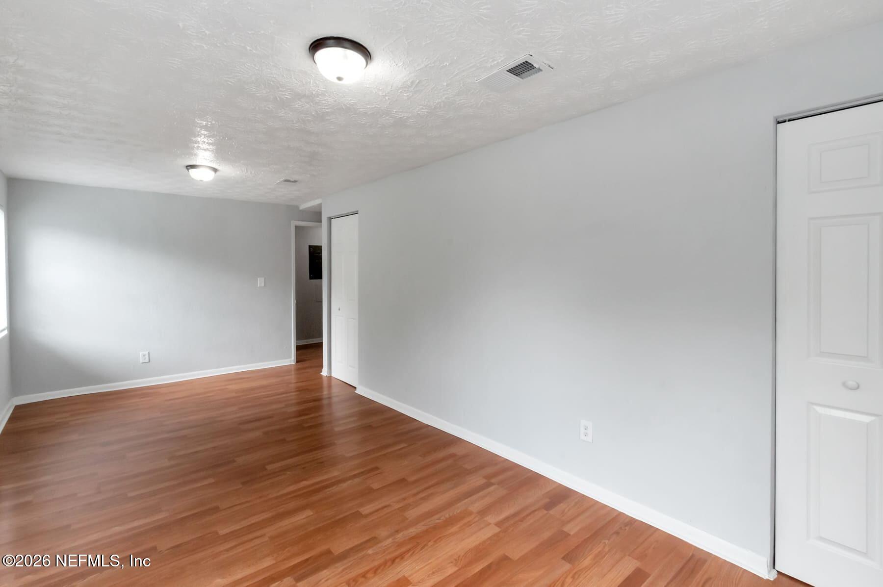 5626 Verbena Road Jacksonville, FL 32209 - Photo 11 of 18 DSC_0894