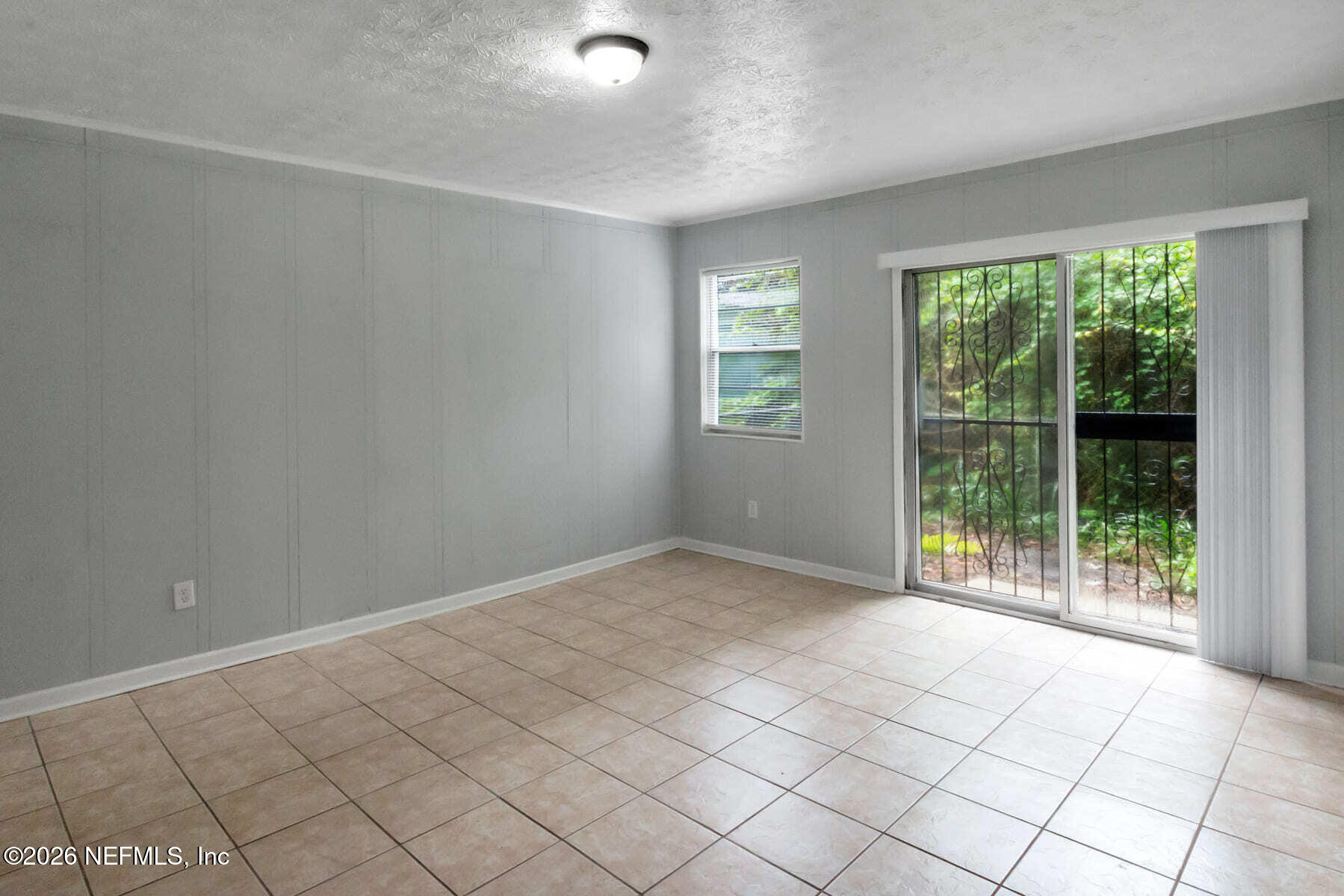 5626 Verbena Road Jacksonville, FL 32209 - Photo 9 of 18 DSC_0880