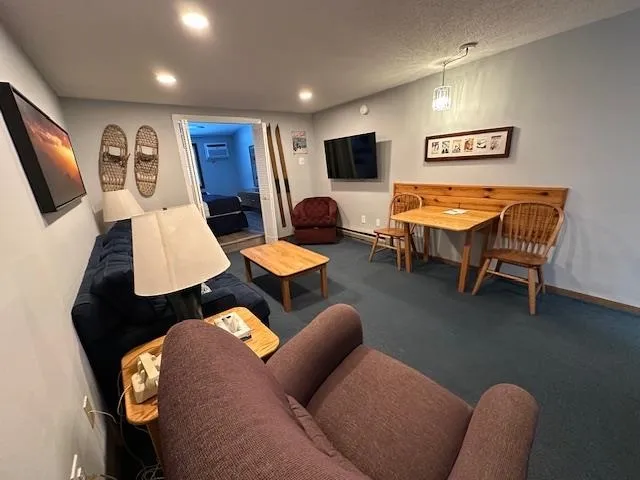 $25,000 | 2955 White Mountain Highway, Unit 214 (W50), Conway, NH 03860