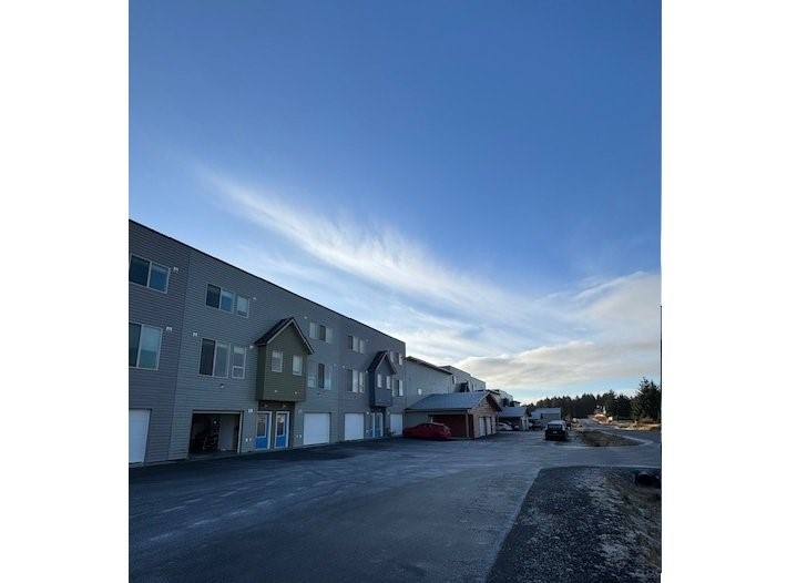 3386 Sharatin Road Other, AK 99615 - Photo 3 of 9 a view of a porch