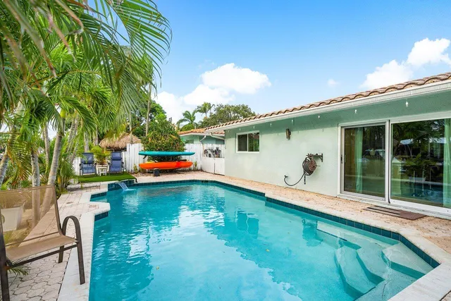 $1,280,000 | 401 Southeast 14th Avenue, Pompano Beach, FL 33060