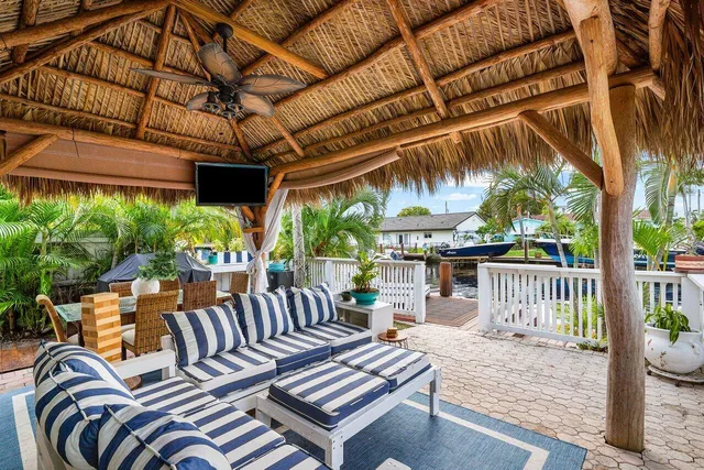 $1,280,000 | 401 Southeast 14th Avenue, Pompano Beach, FL 33060