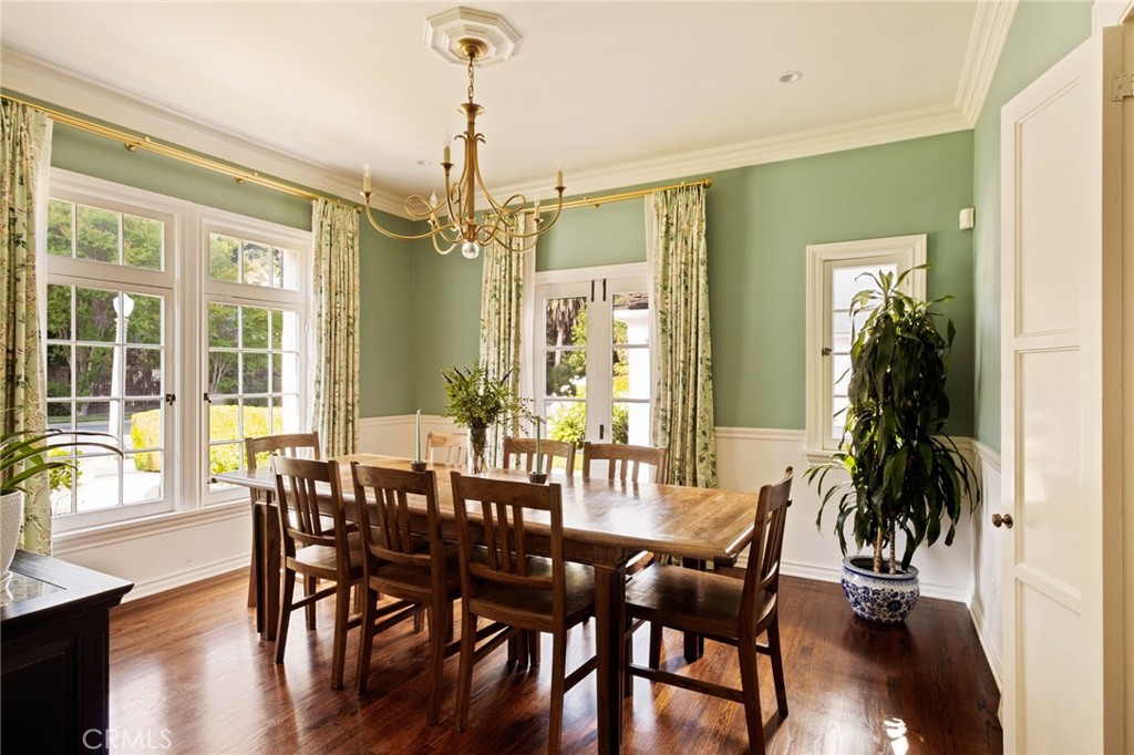 2454 Ridgeway Road San Marino, CA 91108 - Photo 8 of 34 DINING ROOM 1