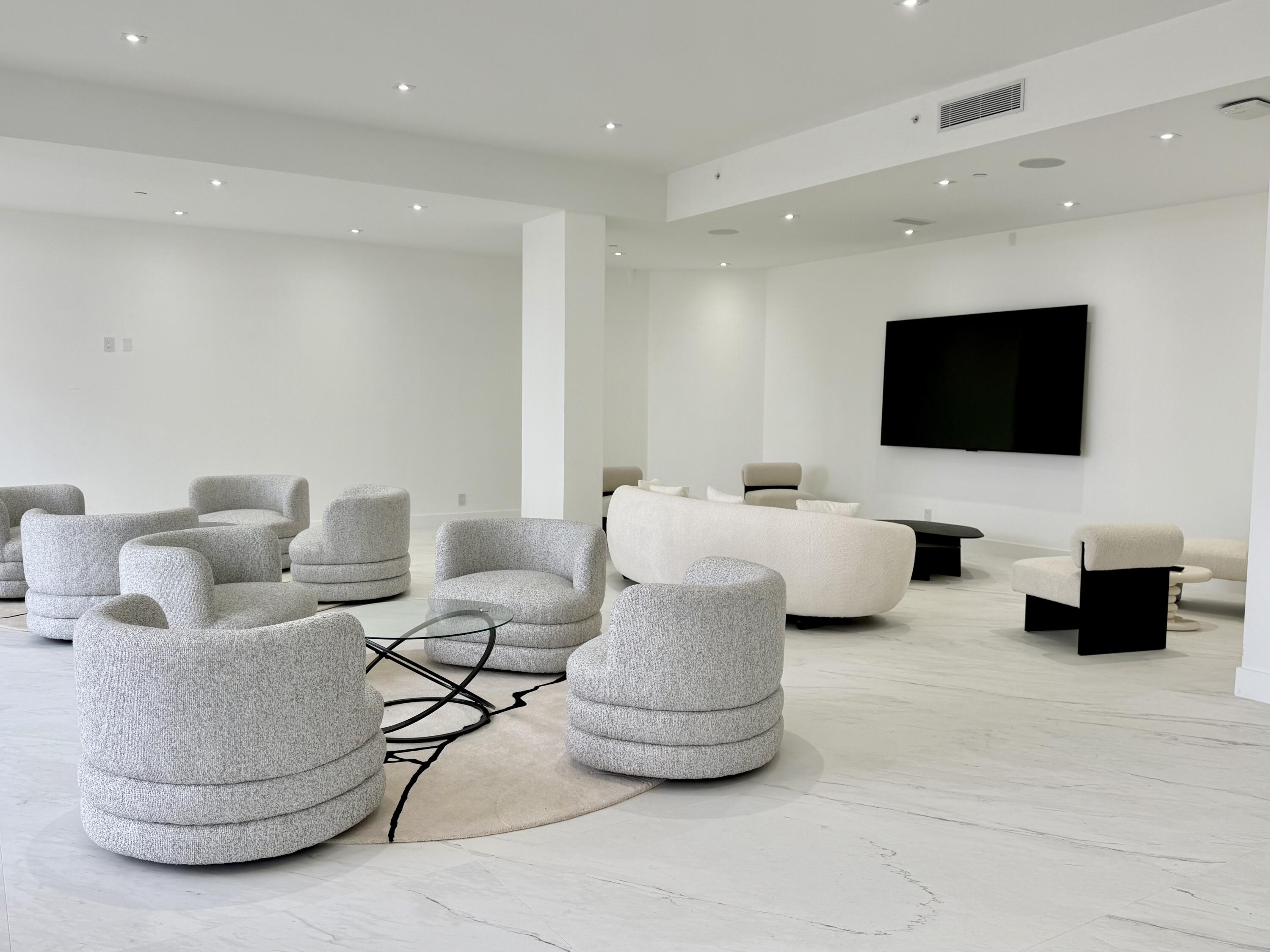4201 North Ocean Boulevard Boca Raton, FL 33431 - Photo 30 of 39 Lounge
