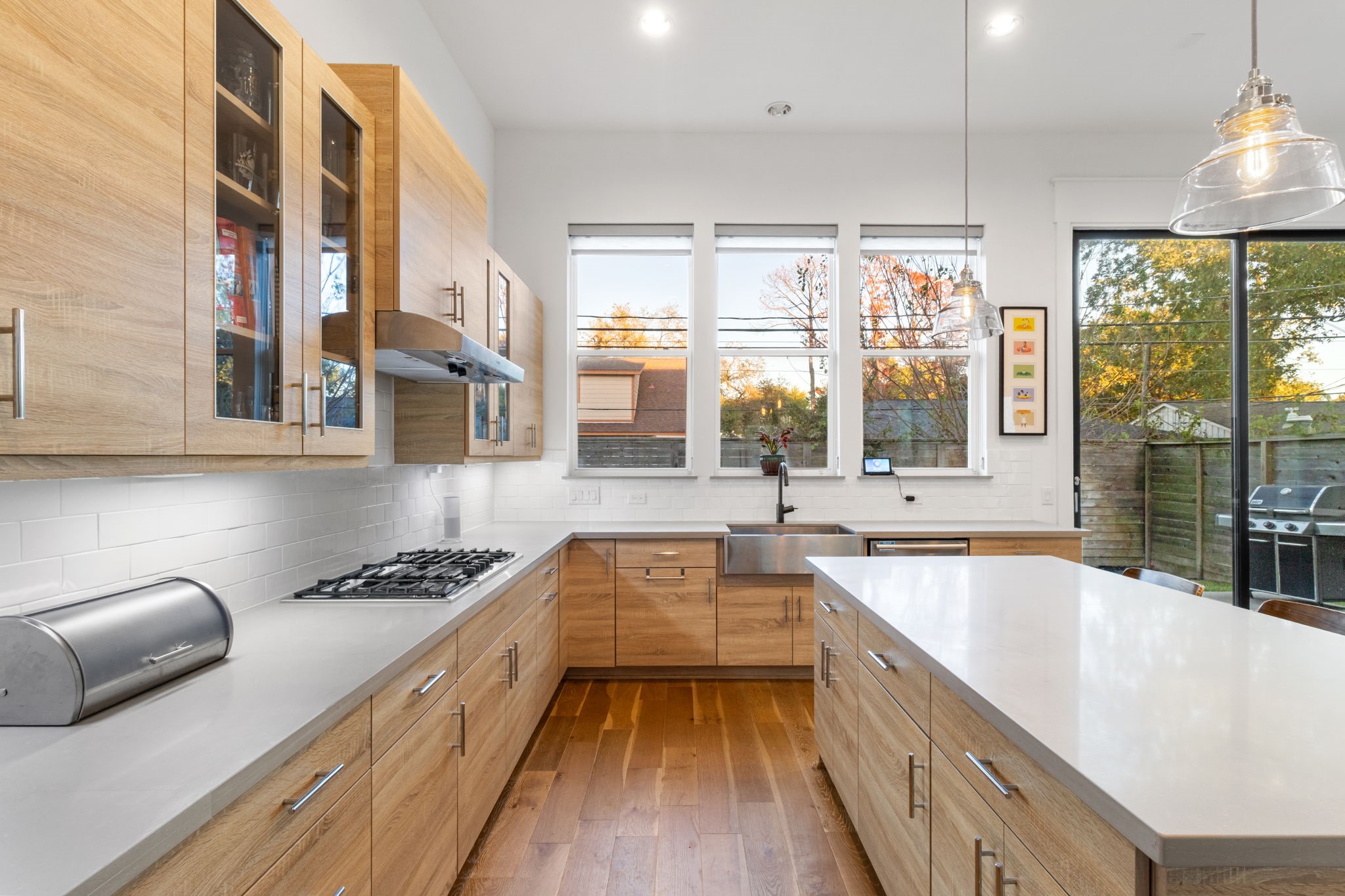 3302 Cardinal Crest Lane Houston, TX 77080 - Photo 16 of 46 a large kitchen with a large window