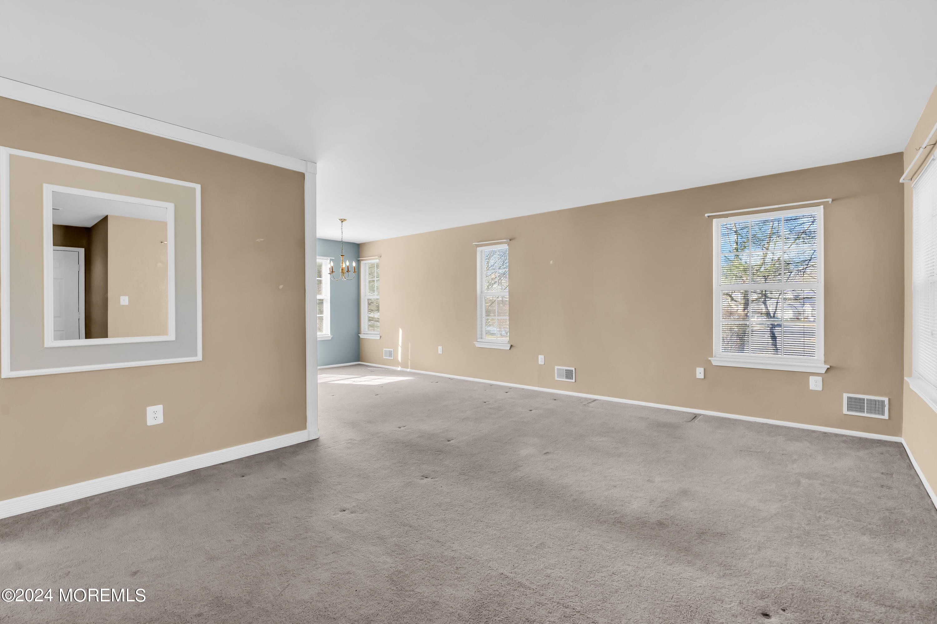 72 Ridge Place Freehold, NJ 07728 - Photo 9 of 34 008_dsc01175