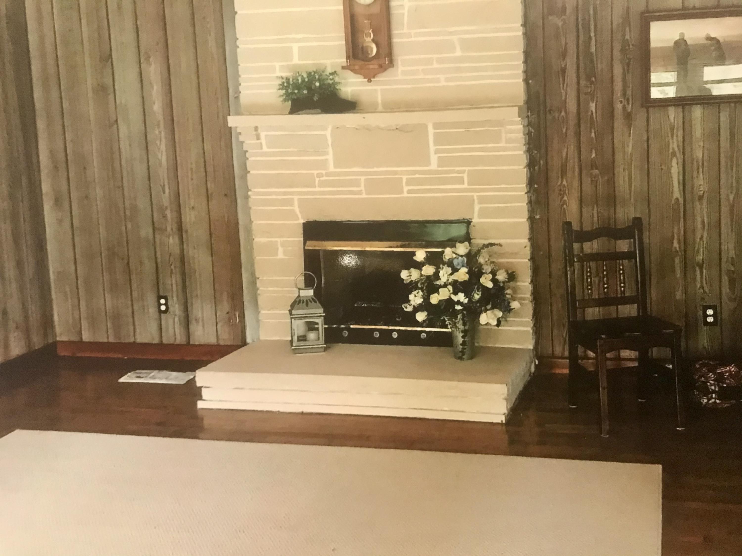 2344 Stonesage Road Soddy Daisy, TN 37379 - Photo 23 of 30 Family Room