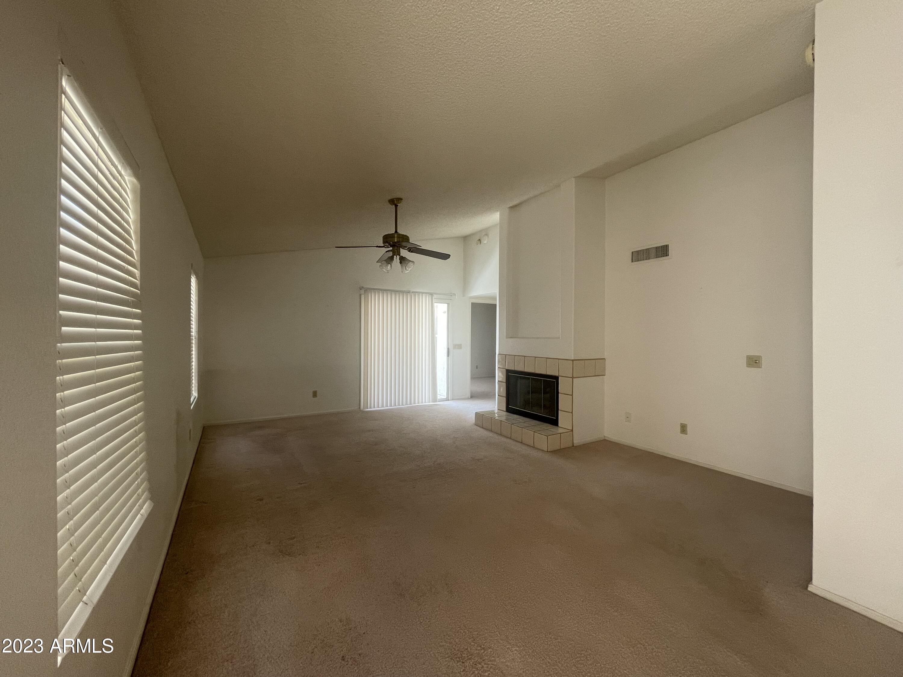 2915 East Amber Ridge Way Phoenix, AZ 85048 - Photo 3 of 15 IMG_5786