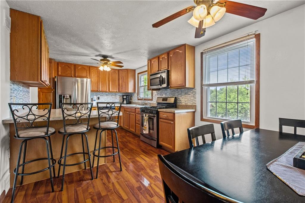8 Quail Hill Road Pittsburgh, PA 15214 - Photo 7 of 17 Gallery Image 7