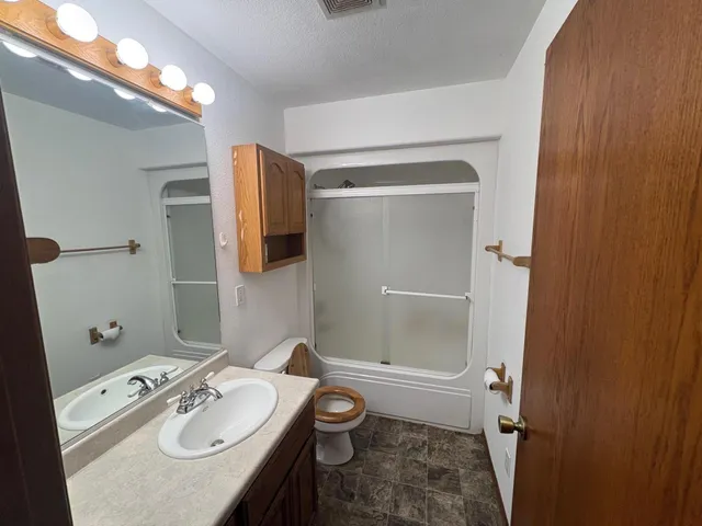 a view of outdoor space