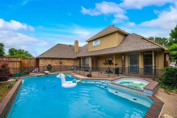 $5,500 | 15720 Golden Creek Road, Dallas, TX 75248
