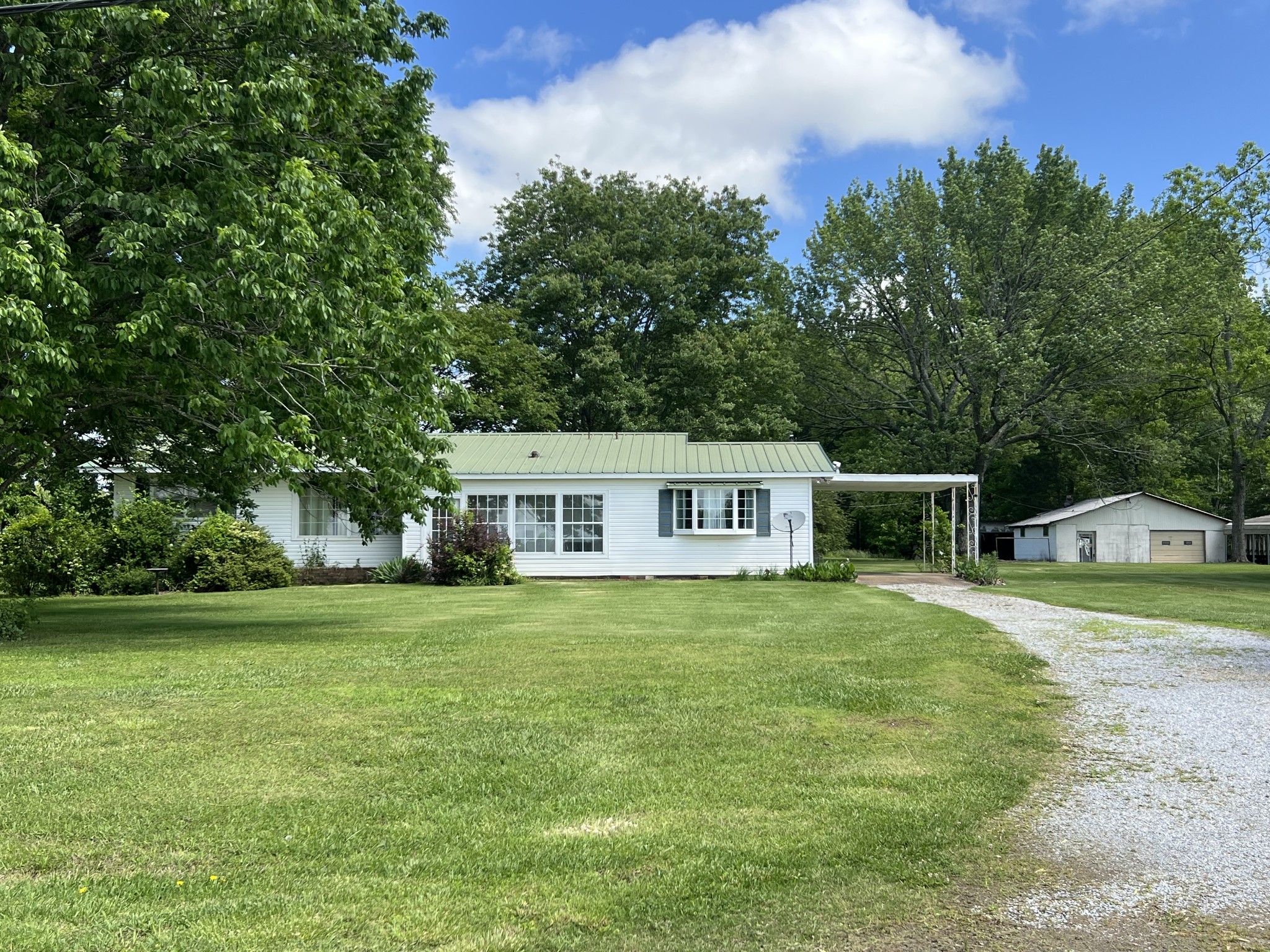 25 Mc Crory Road St. Joseph, TN 38481 - Photo 2 of 36 Gallery Image 2