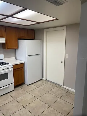 $1,200 | 411 Emerald Avenue, Unit EMERALD AVE, Lake Wales, FL 33853