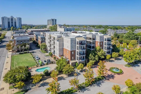 $185,000 | 665 Tennessee Street, Unit 306, Memphis, TN 38103