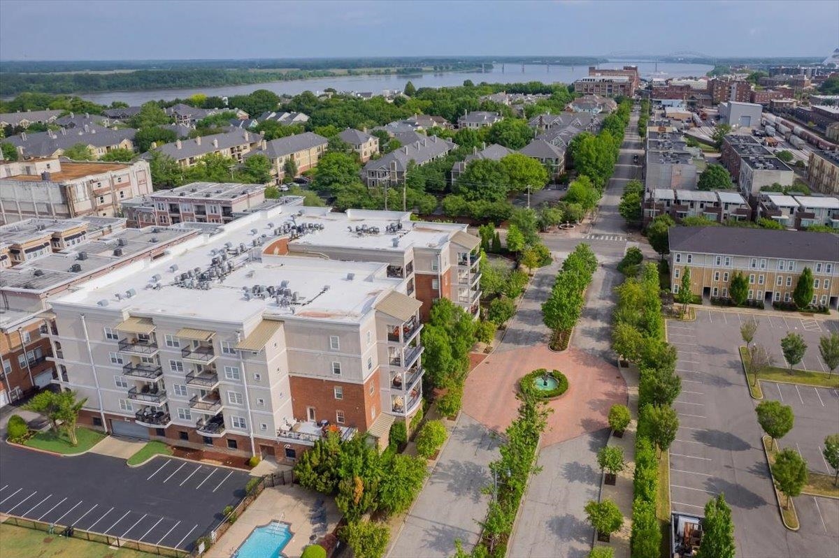 665 Tennessee Street, Unit 306 Memphis, TN 38103 - Photo 30 of 35 an aerial view of a house