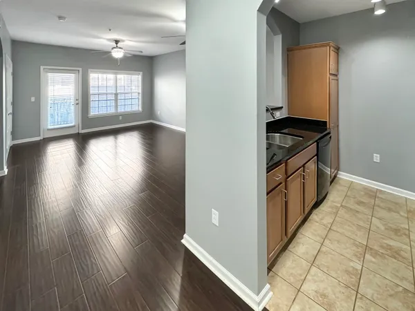$185,000 | 665 Tennessee Street, Unit 306, Memphis, TN 38103