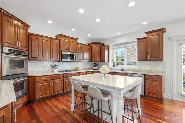 $1,090,000 | 4119 Champion Road, Naperville, IL 60564