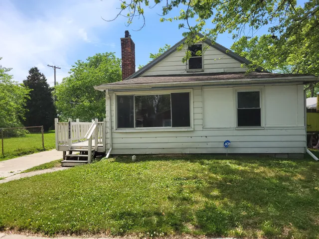 $140,000 | 23077 Piper Avenue, Eastpointe, MI 48021