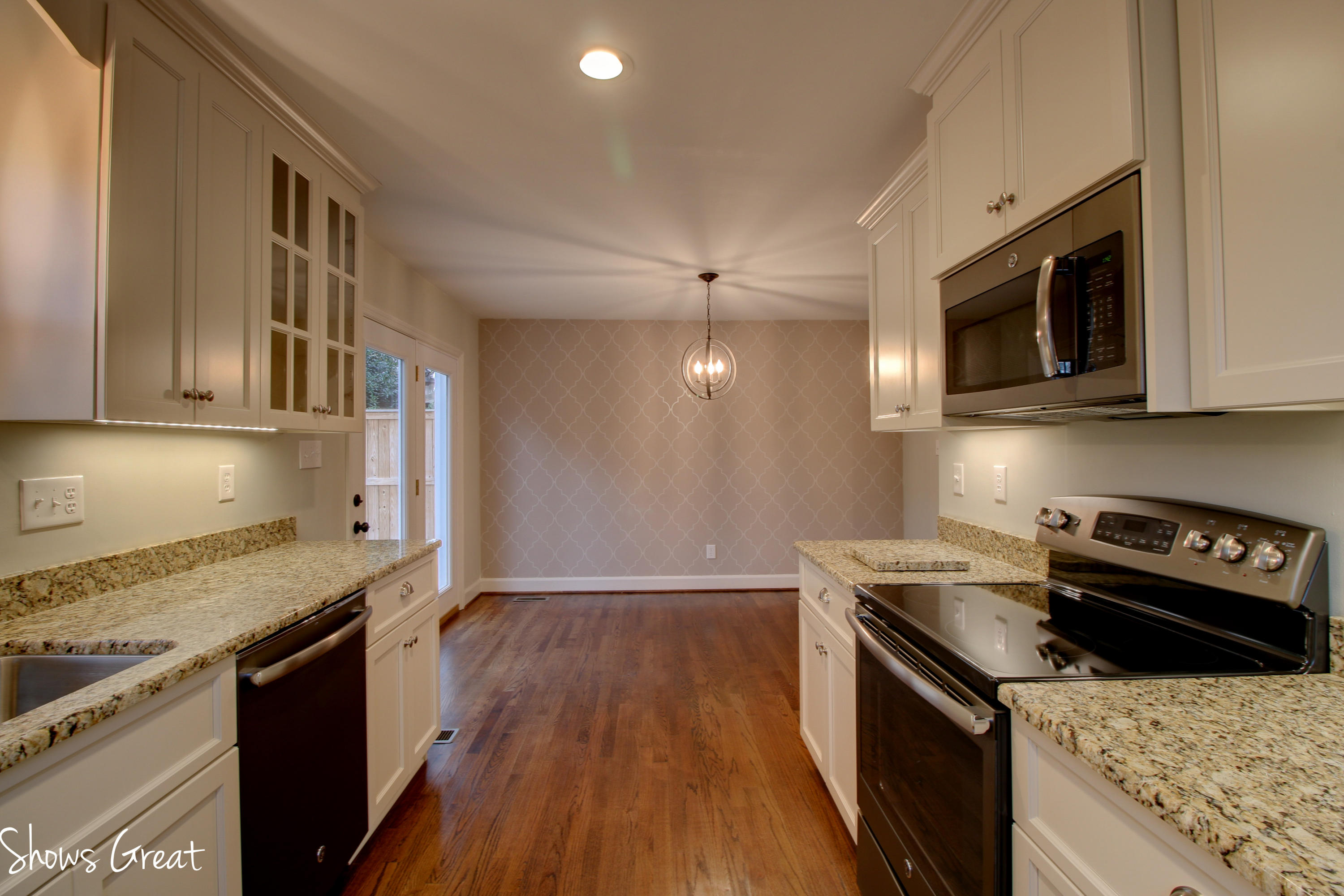 3510 Grandin Road Southwest Roanoke, VA 24018 - Photo 14 of 55 _MG_9919_20_21