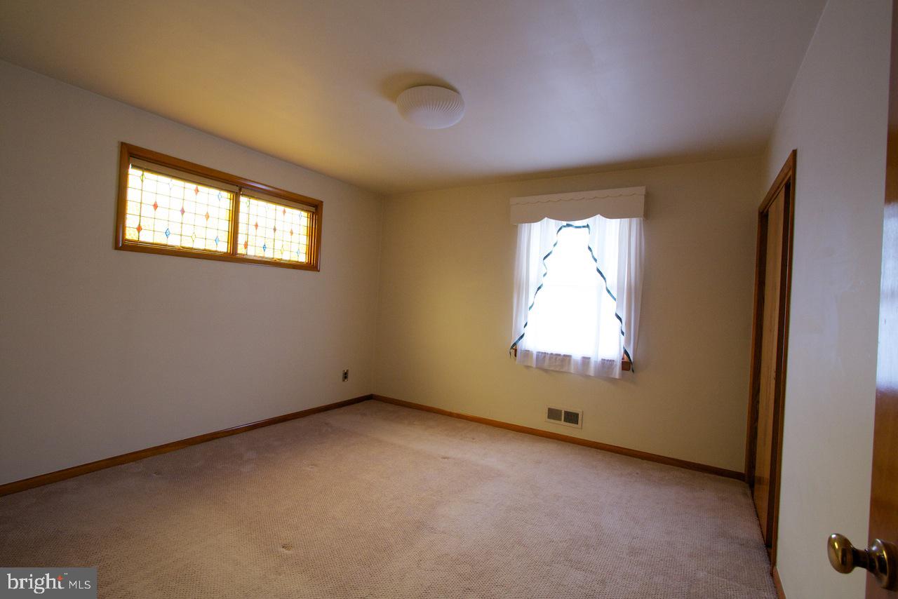 8110 Woodhaven Road Baltimore, MD 21237 - Photo 5 of 25 Bedroom # 1