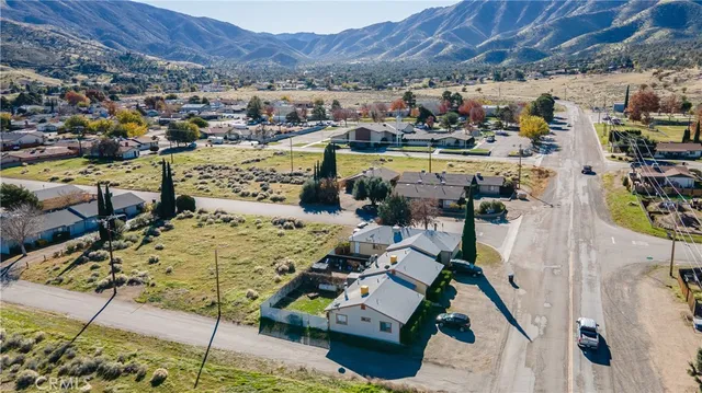 $425,000 | 6401 Lynch Canyon Drive, Lake Isabella, CA 93240